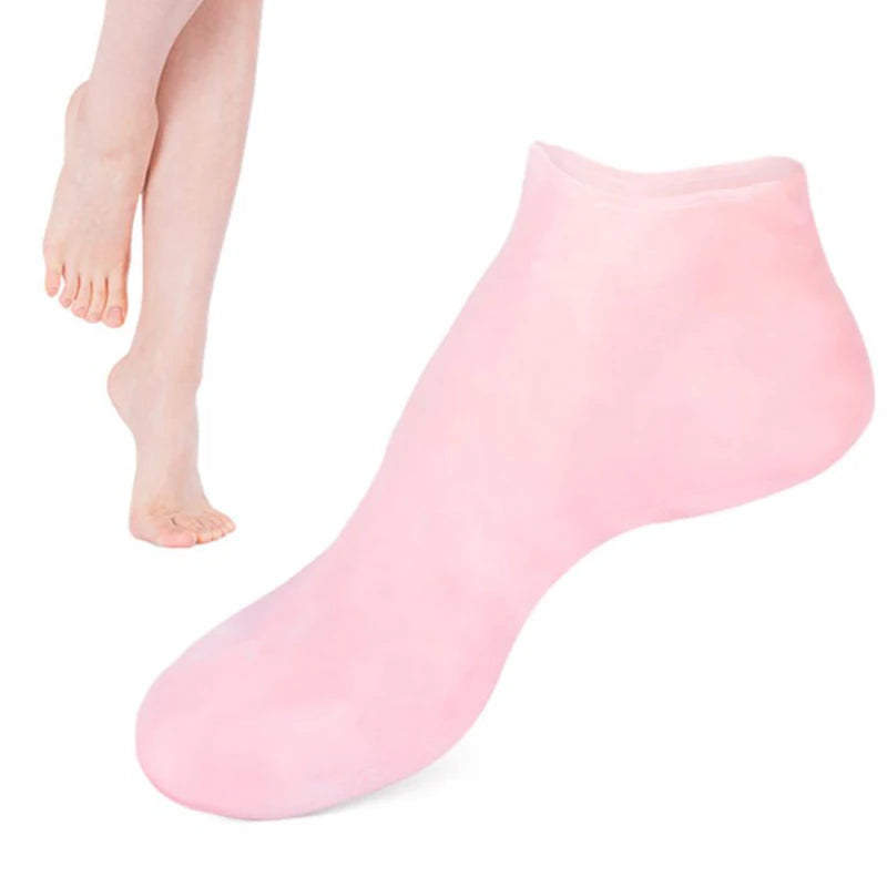 Say goodbye to cracked heels and dry foot skin with our Moisturizing Gel Heel Socks. Made from soft, breathable silicone, these anti-slip socks help repair heel cracks, soften dead skin, and protect your feet. Perfect for pampering and soothing your feet at home.