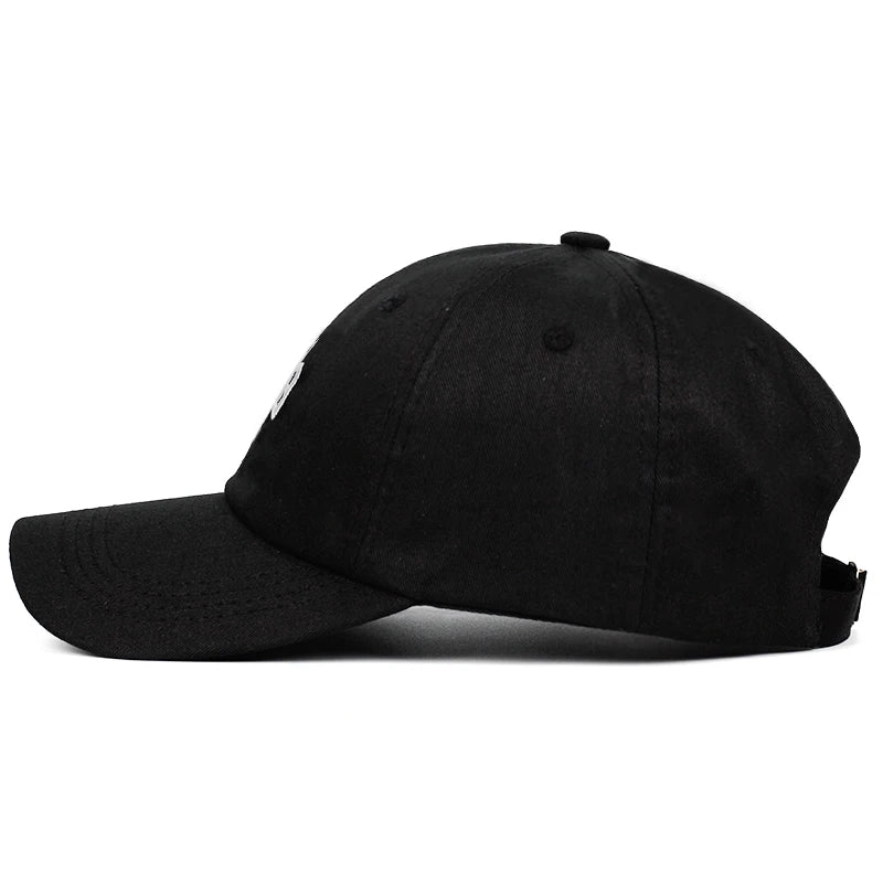 Show your love for the iconic Berserk anime with this 100% cotton Dad Hat! Featuring stylish embroidery and adjustable sizing (54-62cm), this baseball cap is perfect for fans of Kentarou Miura's masterpiece. Fast shipping within 24 hours and drop shipping support available.