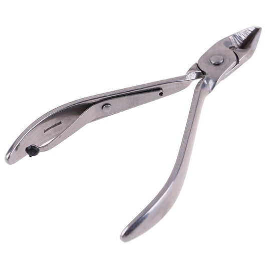 Achieve salon-quality manicures and pedicures at home with the Rainbow Cuticle Nipper Cutter. Made from high-quality stainless steel, this multi-color tool is perfect for trimming cuticles, dead skin, and hangnails. Ideal for both professional and home use